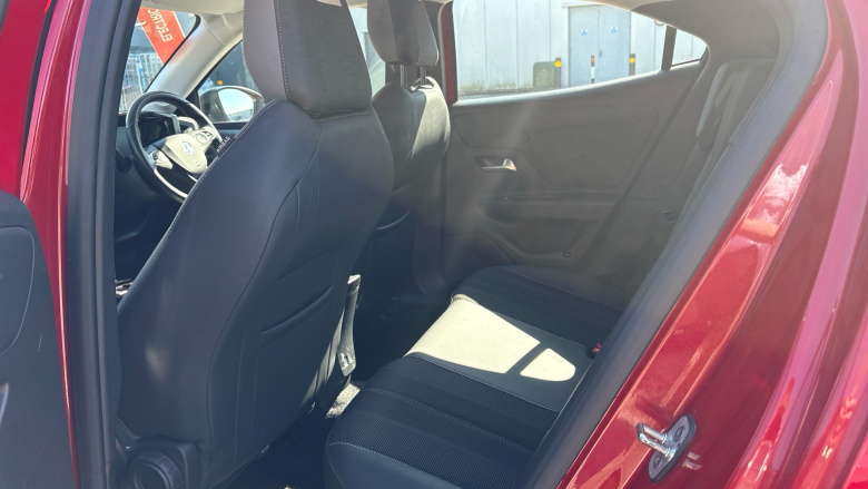 Vauxhall Mokka 100kW Elite Premium 50kWh 5dr Auto Electric Hatchback